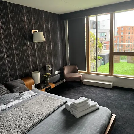 Appartement Ancoats Getaway With Terrace And Hot Tub à Manchester Extérieur photo